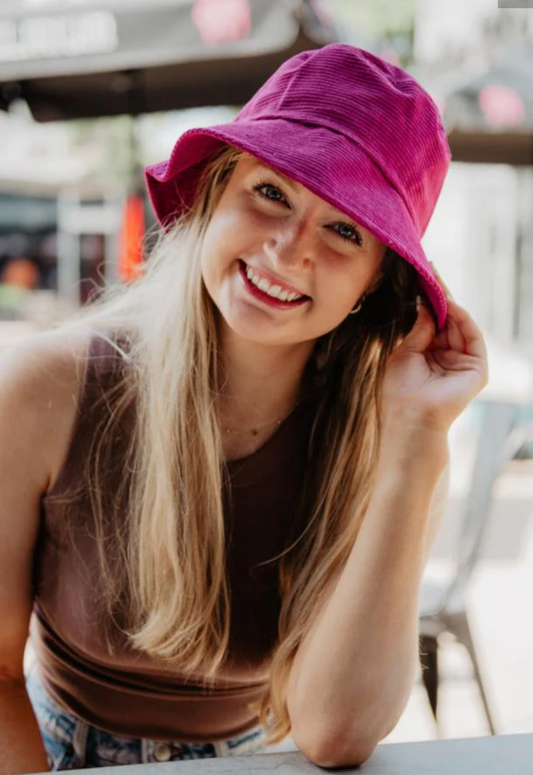 bucket hat